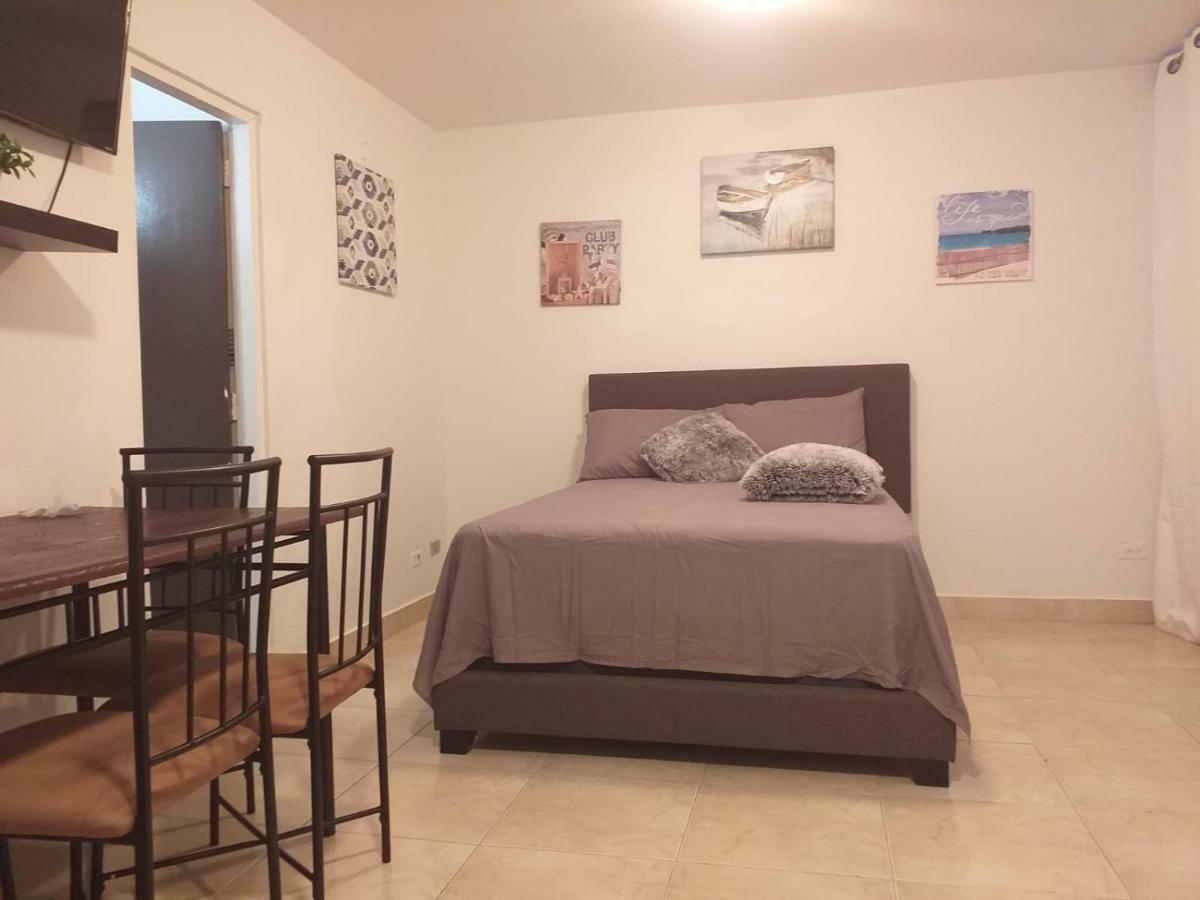 דירות סן חואן Beach Front Apt 4 At Isla Verde Tower מראה חיצוני תמונה